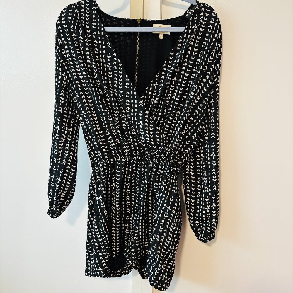 collective concepts lightweight navy romper!